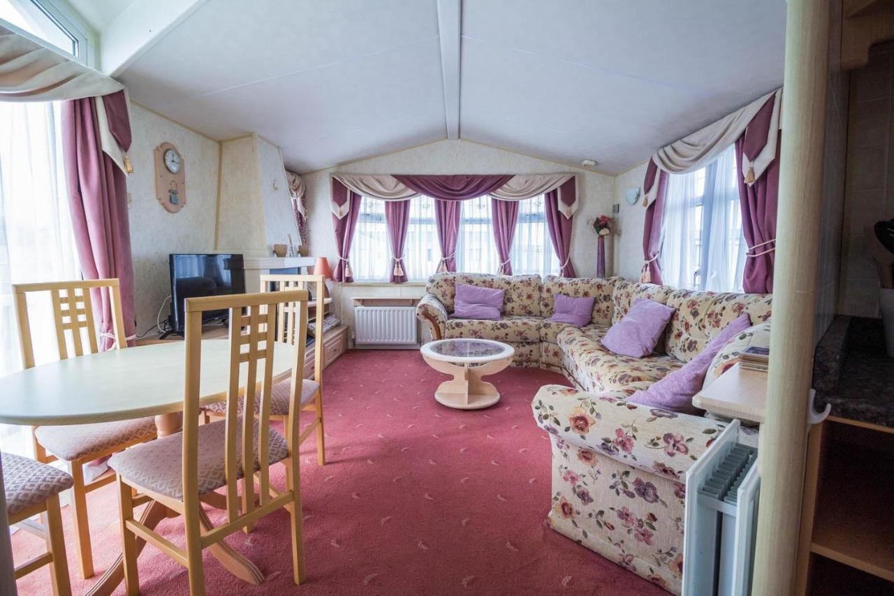 Hotel Brilliant Caravan For Hire At Manor Park In Hunstanton Norfolk Ref 23176K Extérieur photo