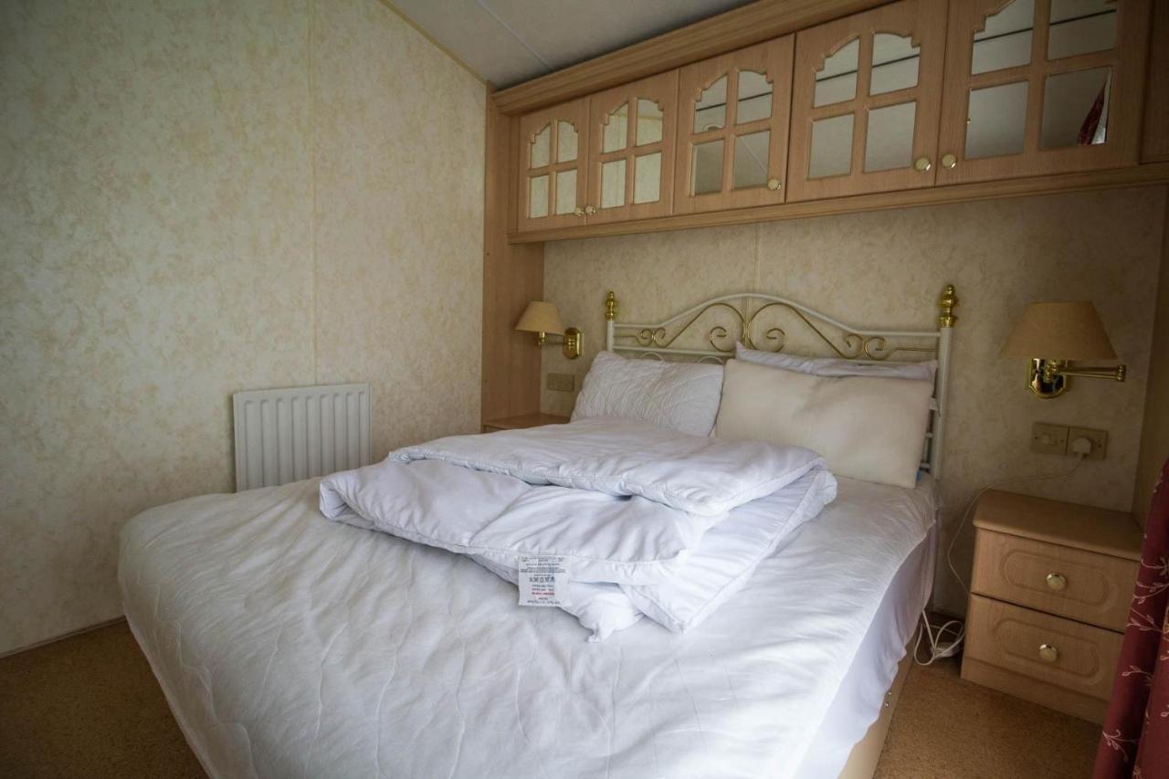 Hotel Brilliant Caravan For Hire At Manor Park In Hunstanton Norfolk Ref 23176K Extérieur photo