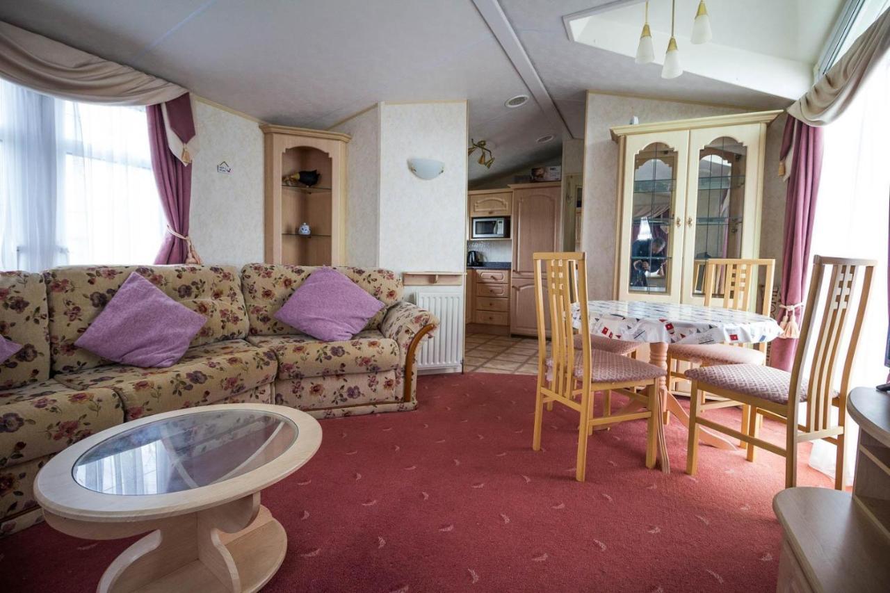 Hotel Brilliant Caravan For Hire At Manor Park In Hunstanton Norfolk Ref 23176K Extérieur photo