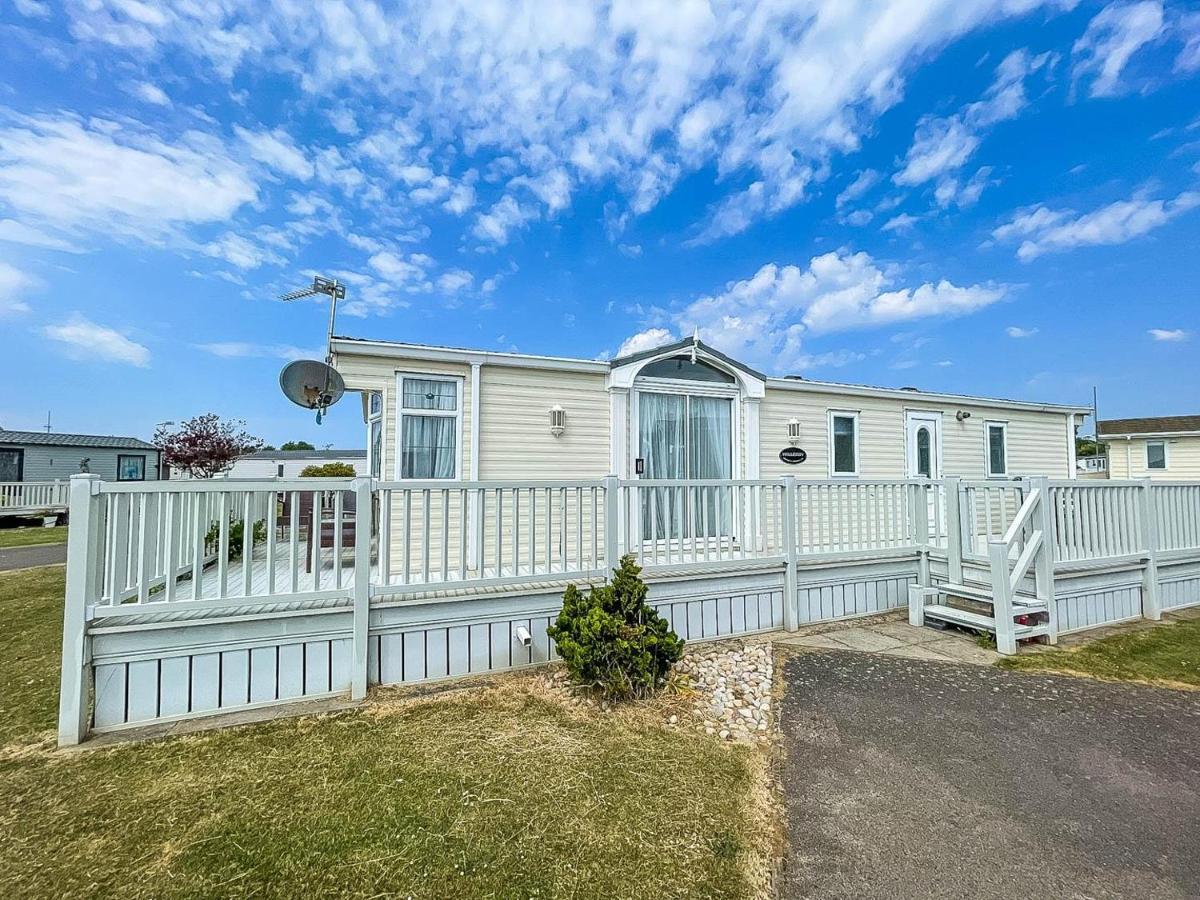 Hotel Brilliant Caravan For Hire At Manor Park In Hunstanton Norfolk Ref 23176K Extérieur photo