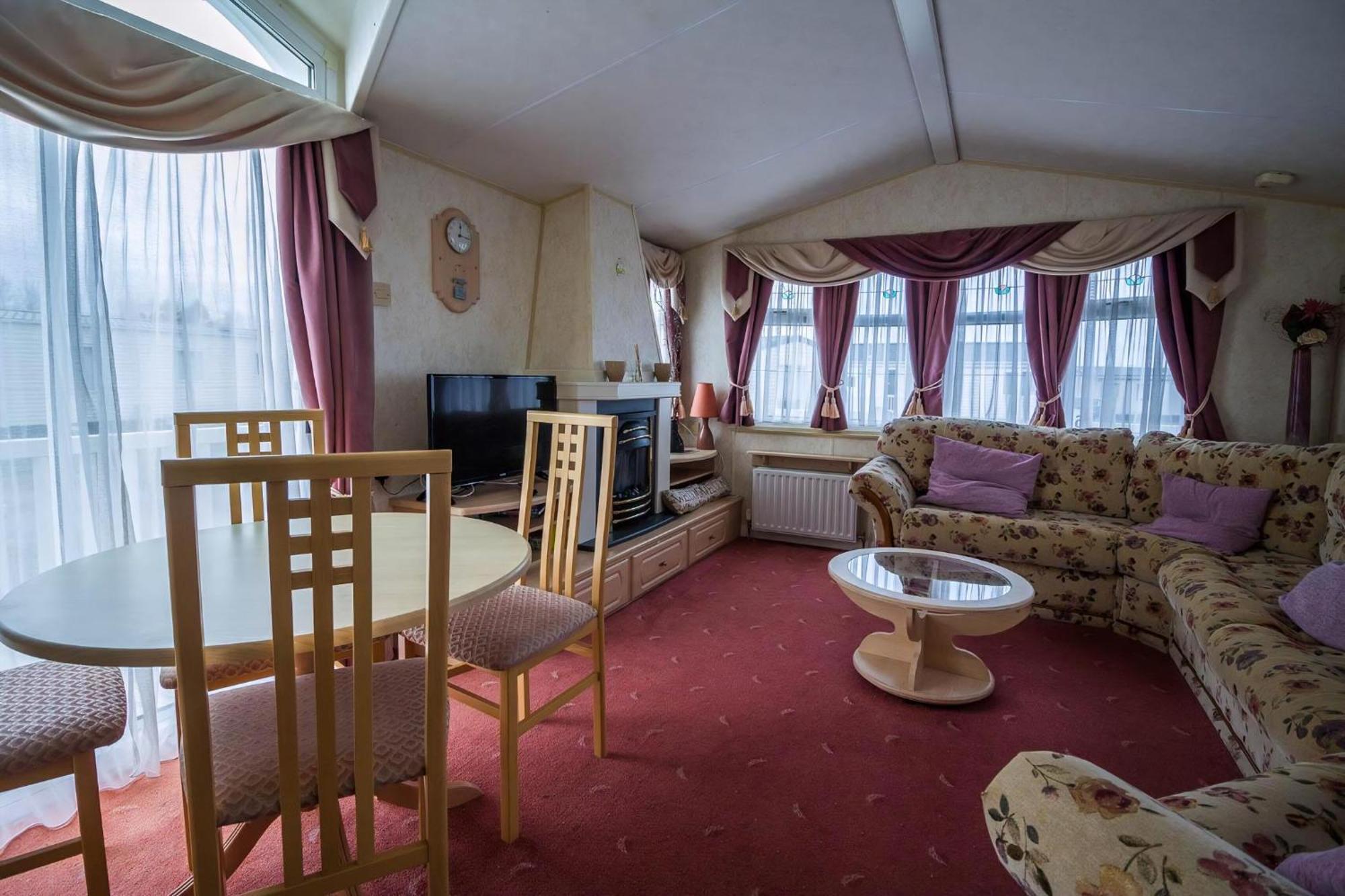 Hotel Brilliant Caravan For Hire At Manor Park In Hunstanton Norfolk Ref 23176K Extérieur photo